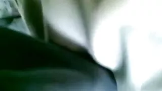 La jolie brune Niki Sweet prend du sperme sur ses lèvres film x amateur complet
