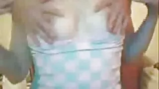 Dumpy putes Britney Amber et videos x voyeurs Emma Stoned font plaisir à un étalon affamé