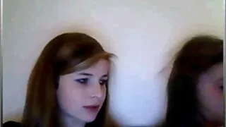 Trio fou porno amateur gratuit français de sexe oral avec Casey Cumz et Nina Rae