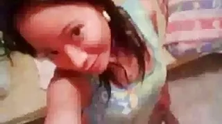Entraînement anal sauvage des lesbiennes chaudes film x amateur francais Donna et Marie avec un énorme strapon