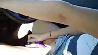 Une grosse coquine brune film porno amateur black se fait bander avant que la domina en chaleur ne doigte sa chatte