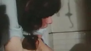 Deux lesbiennes au cheesecake se piquent la chatte avec un gode film x amateurs français