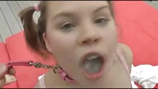 La salope baisable Summer Long suce film porno amateur arabe son voisin à travers une balustrade