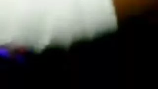 Trio chaud dans les toilettes publiques avec la méchante houe Sierra film x amateur hard Sinn