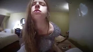 Étonnante salope film x français amateurs aux cheveux noirs Eva Black obtient deux bites et un plug anal