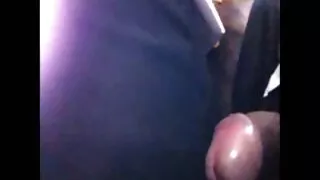 Les lesbiennes séduisantes Dani Woodward et Penny xxx amateur francais Flame baisent un mec arrogant