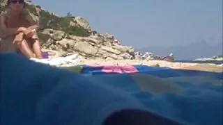 Deux adolescents video x gratuit amateur minces font plaisir à un mec chanceux et lui font une pipe impatiente