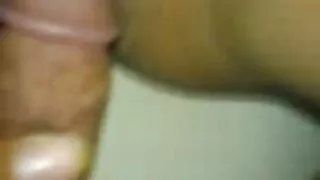 La brune torride Veronica Rayne aux gros seins film xxx amateur fait une énorme pipe