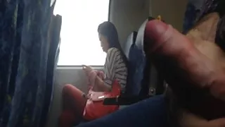 La drôle de nana brillante Misato Wakana frotte son extraits x amateur clitoris avec beaucoup de plaisir